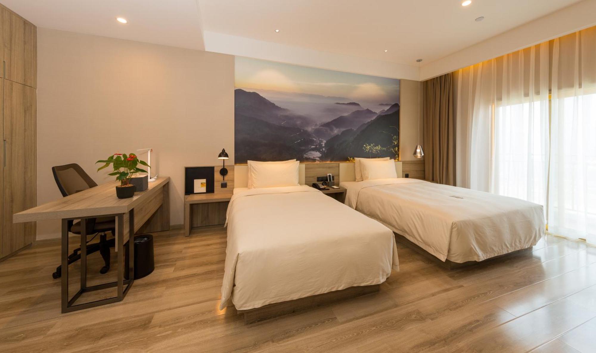 Atour Hotel Chongqing Hongyadong Riverview Exterior photo