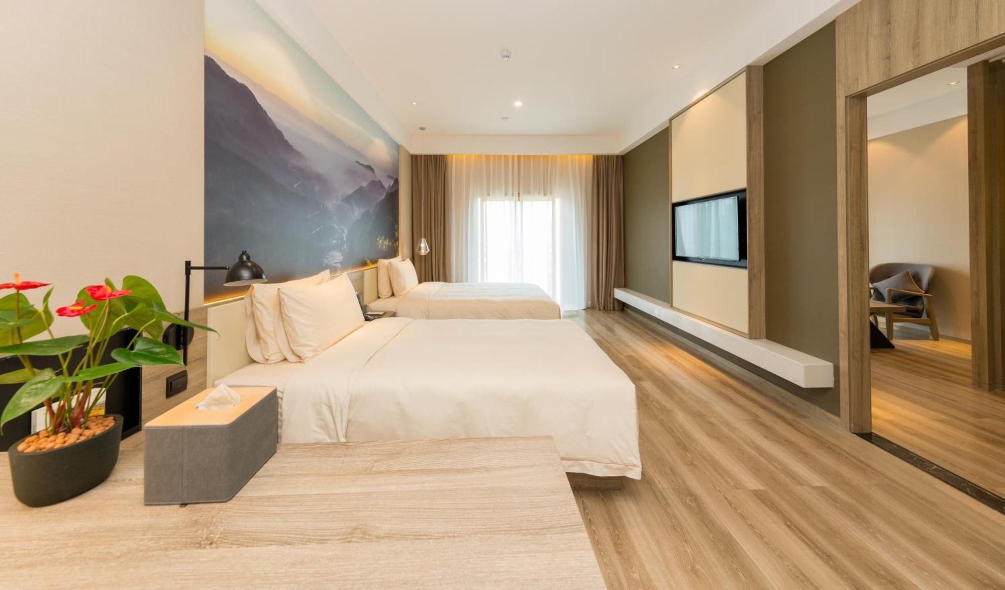 Atour Hotel Chongqing Hongyadong Riverview Exterior photo