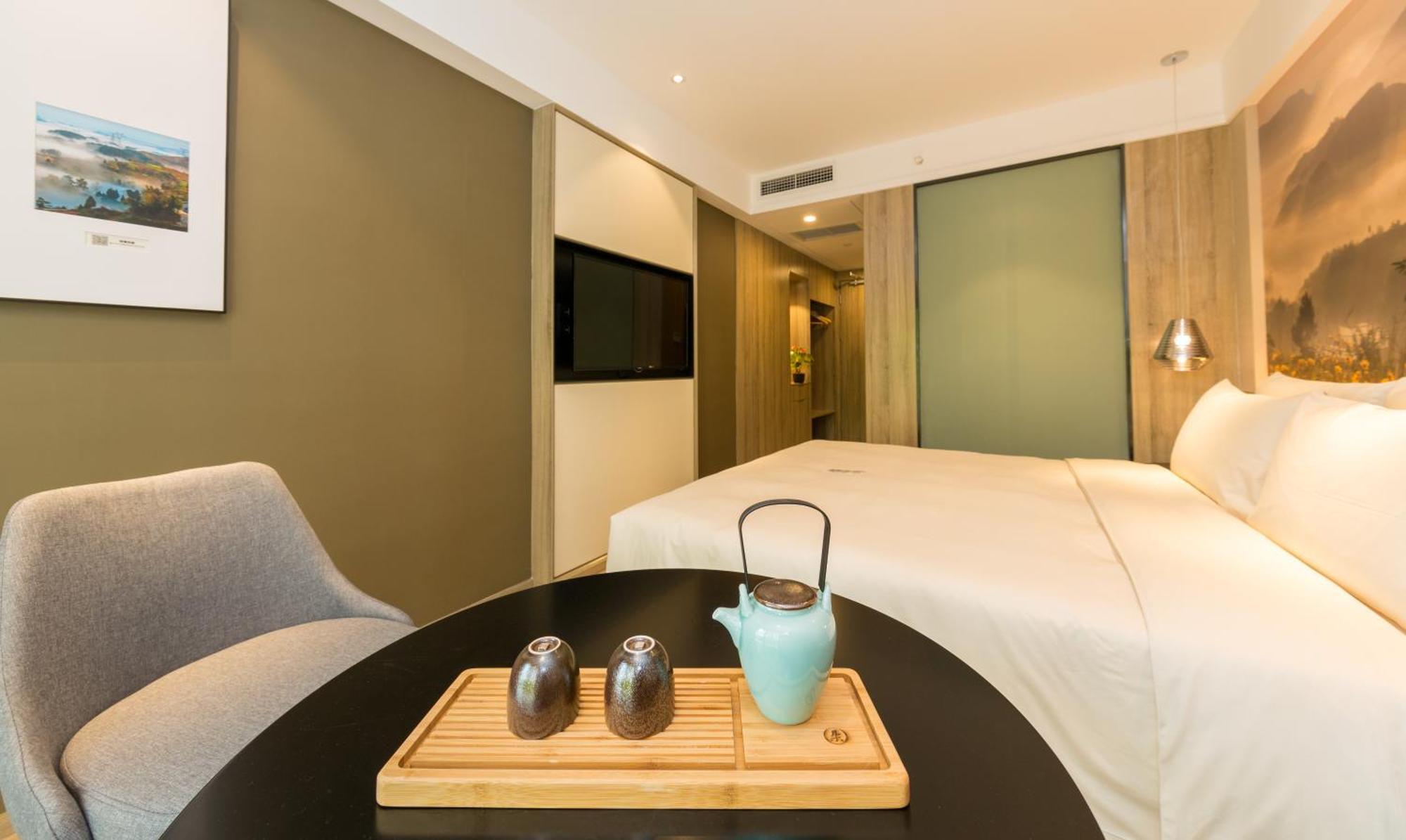 Atour Hotel Chongqing Hongyadong Riverview Exterior photo