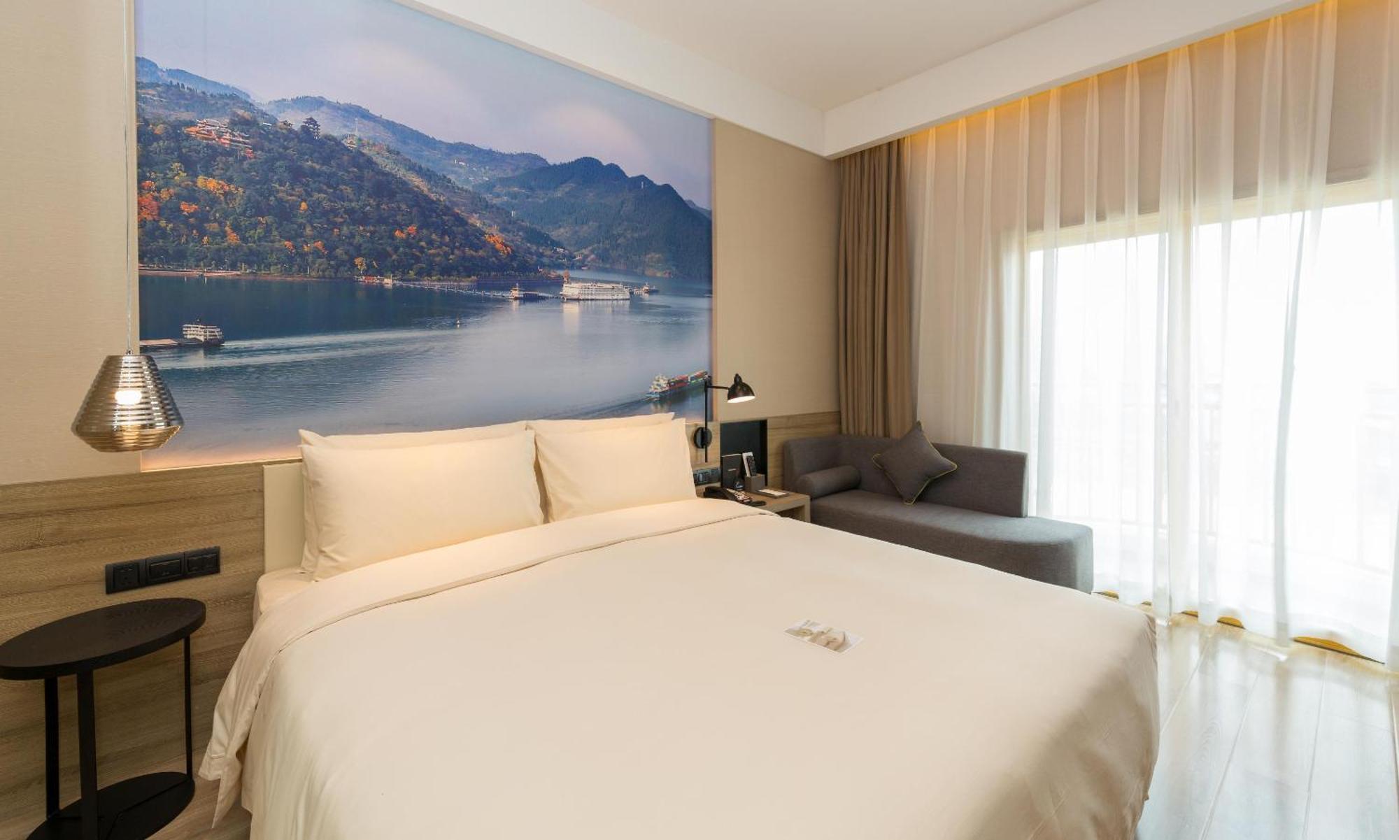 Atour Hotel Chongqing Hongyadong Riverview Exterior photo